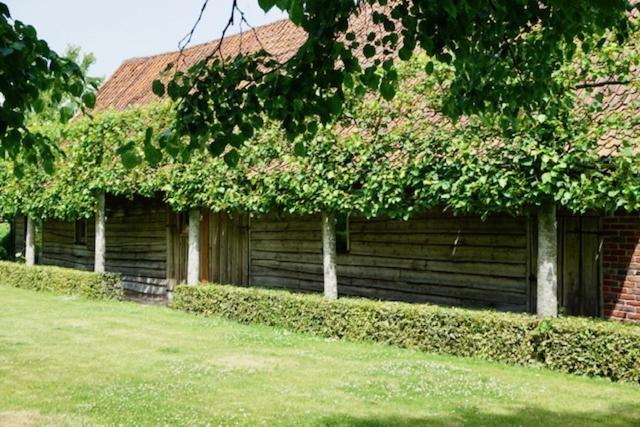 B&B De Hulst Izegem Bagian luar foto