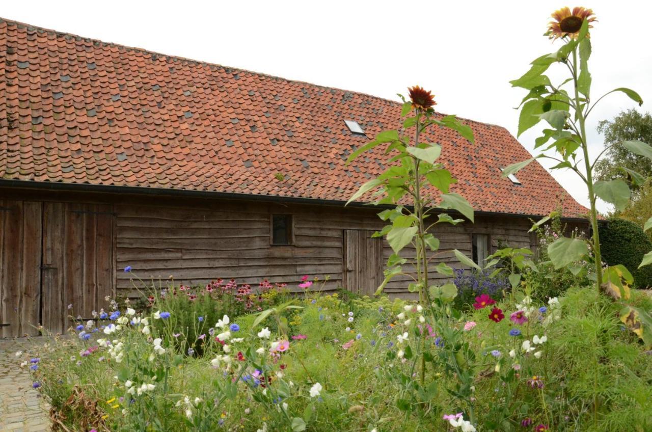 B&B De Hulst Izegem Bagian luar foto